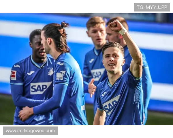 霍芬海姆四连胜势头,奥格斯堡主帅压力陡增 霍芬海姆四连胜势头,奥格斯堡主帅压力陡增