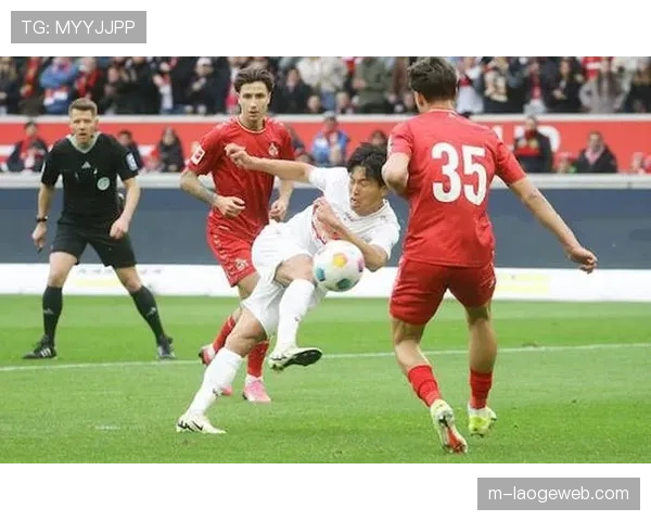 比赛速报：科隆 0-0 柏林联合，场面沉闷，双方合计仅三脚射正